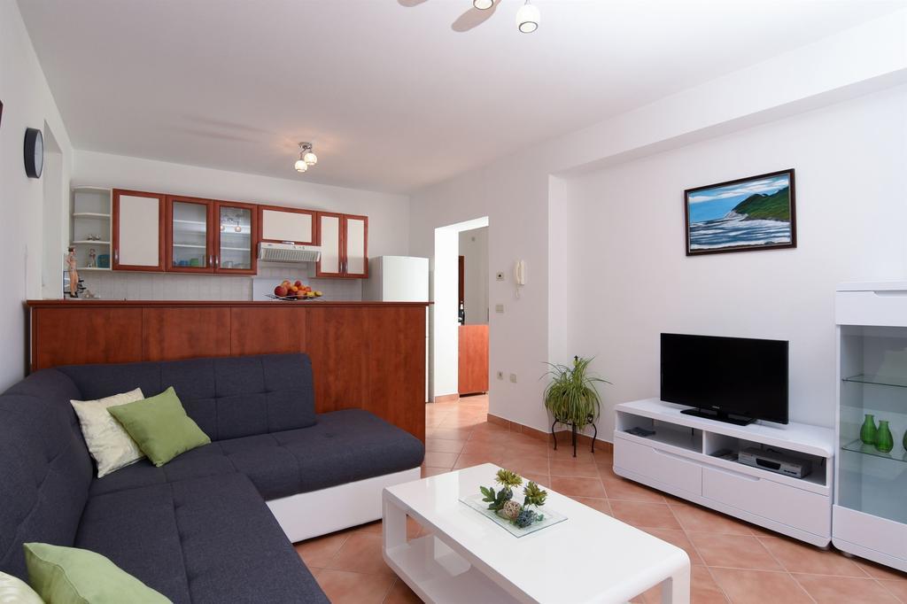 Apartments Marijana อิตชิชี ภายนอก รูปภาพ